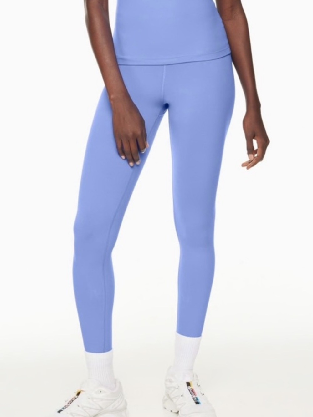 Aritzia TNA Atmosphere Hi Rise
Legging (color: playful purple)